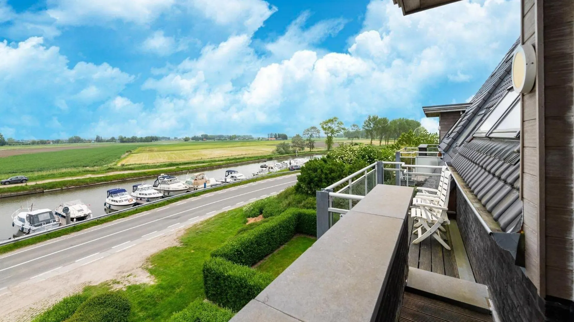 Beautiful Duplex Apartment With Fantastic Views Nieuwpoort 0*,